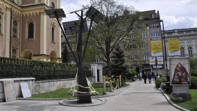 U Sarajevu postavljena prva solarna stabla